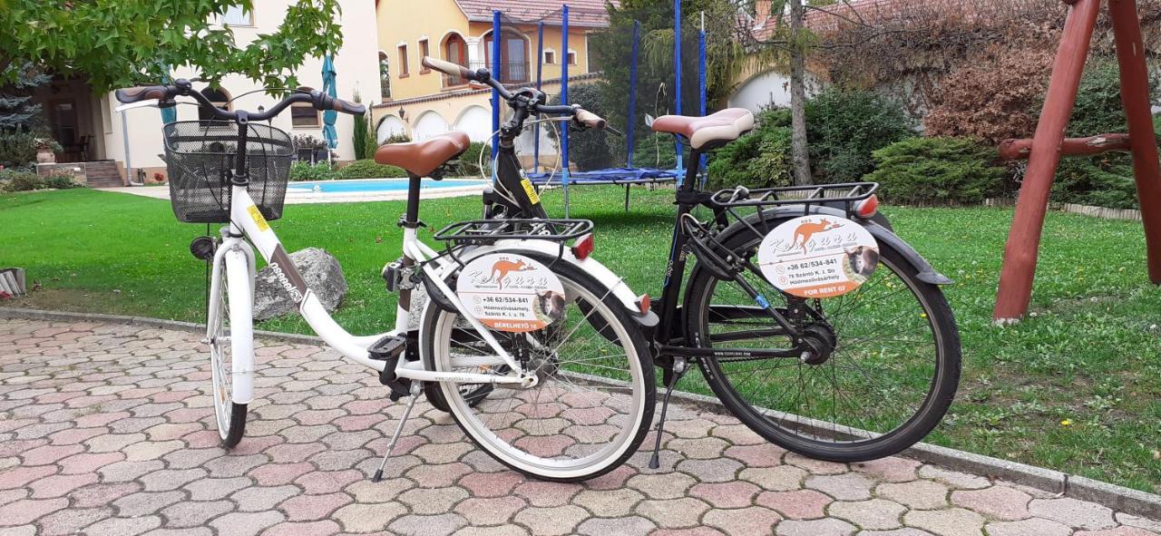Hotel Kenguru Panzió Hódmezővásárhely Exterior foto