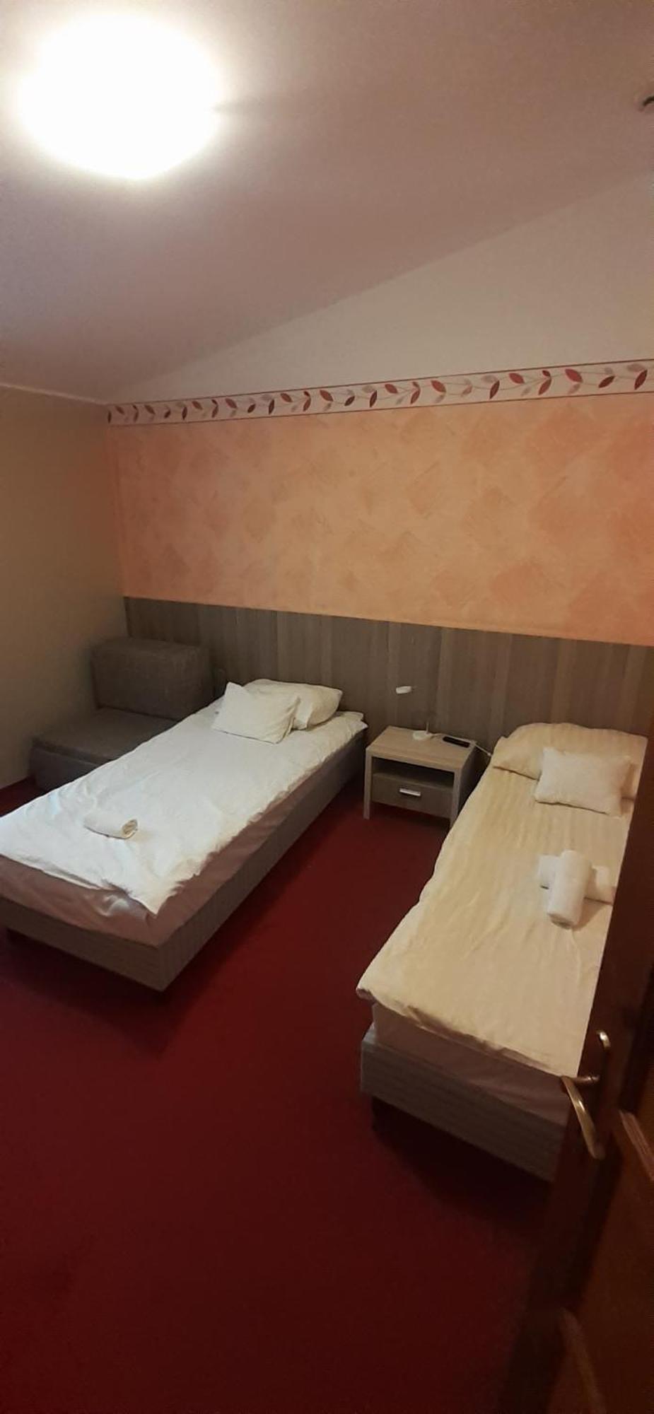 Hotel Kenguru Panzió Hódmezővásárhely Exterior foto