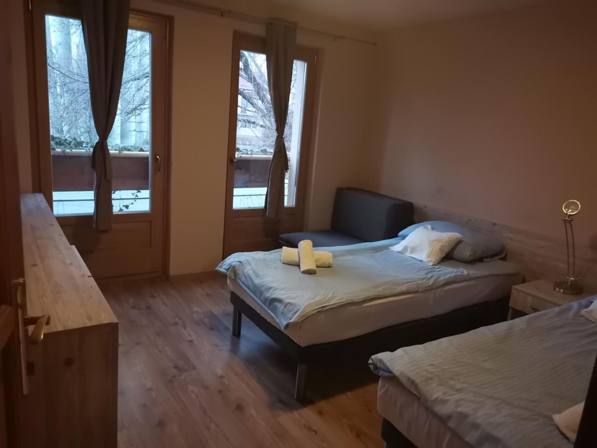 Hotel Kenguru Panzió Hódmezővásárhely Exterior foto