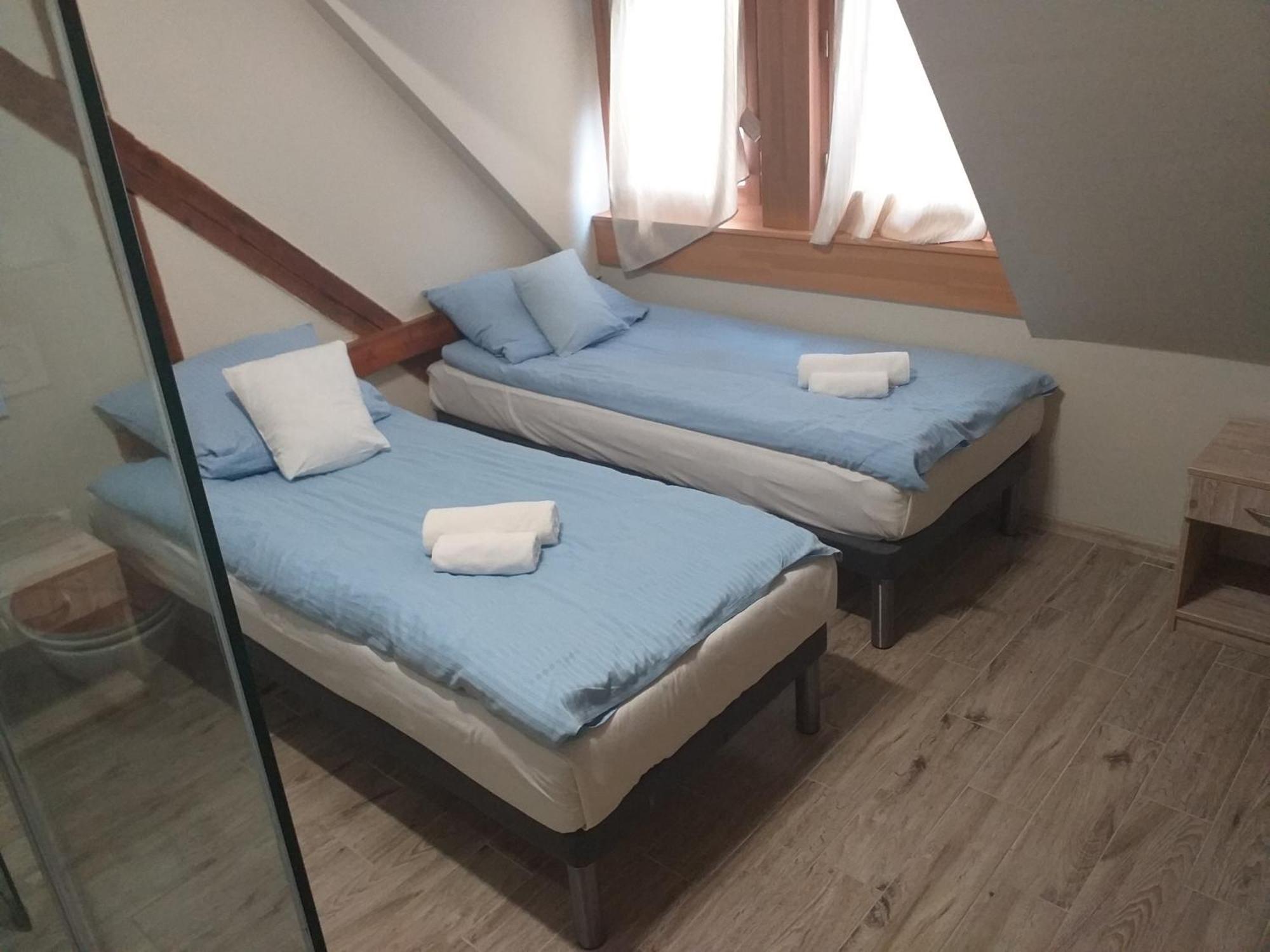 Hotel Kenguru Panzió Hódmezővásárhely Exterior foto